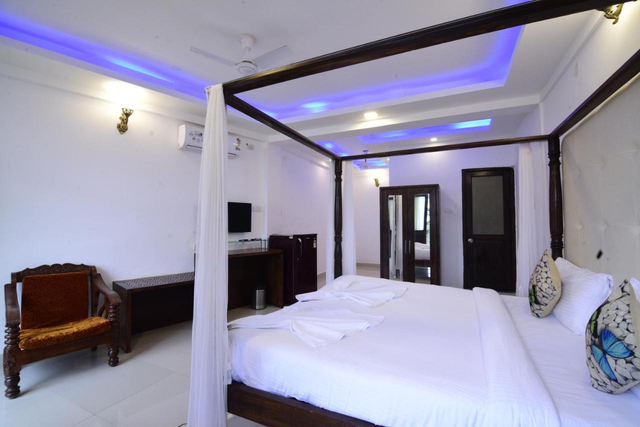 Amor By The Walk Stayss Morjim Exterior photo