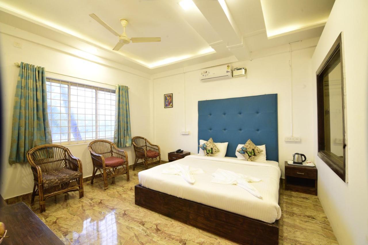 Amor By The Walk Stayss Morjim Exterior photo
